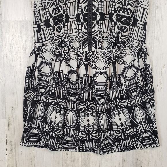 NWOT Color Block Stretchy Faux-Leather Detail Mini Sleeveless Dress Size Medium - Picture 7 of 14